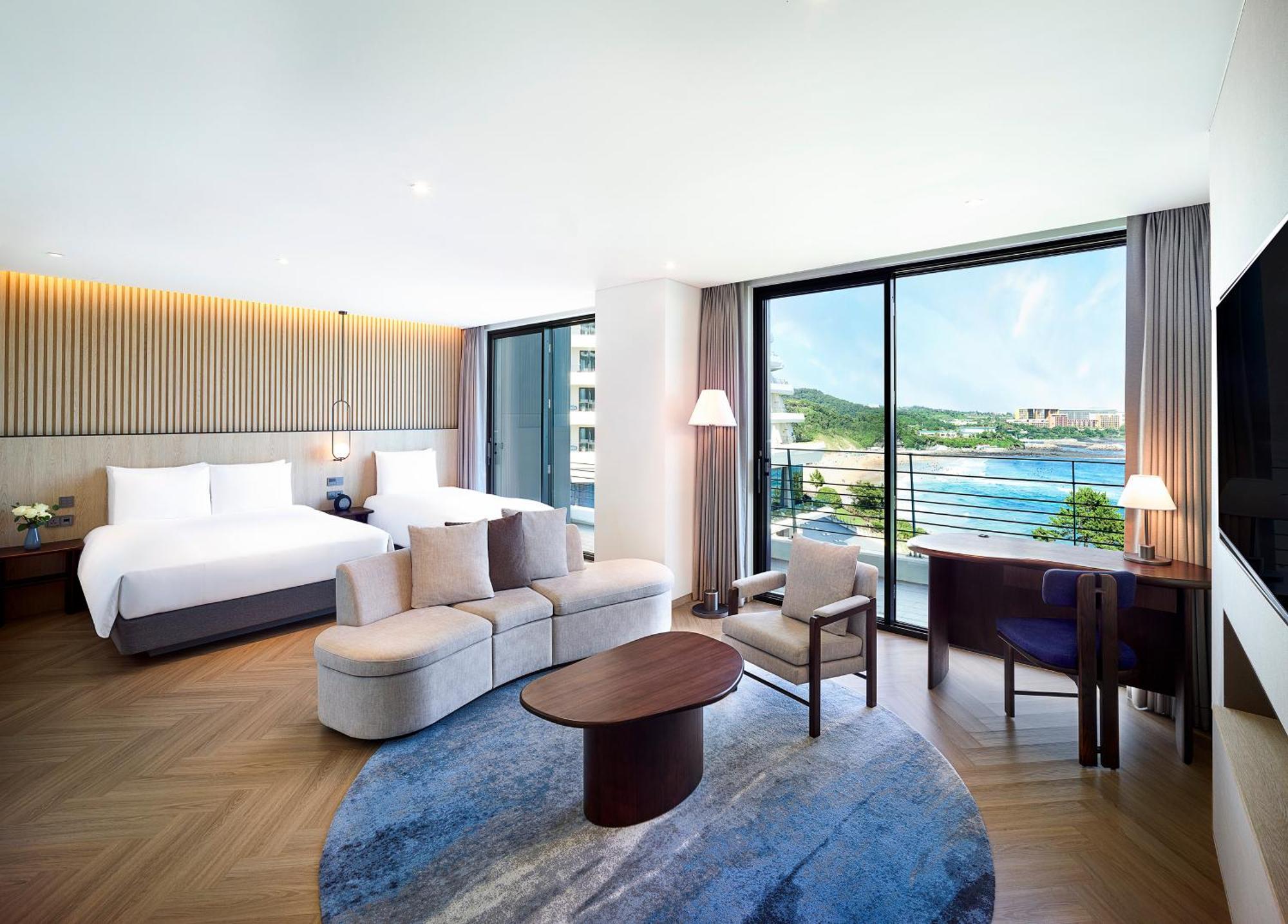 Parnas Hotel Jeju Seogwipo Exterior photo