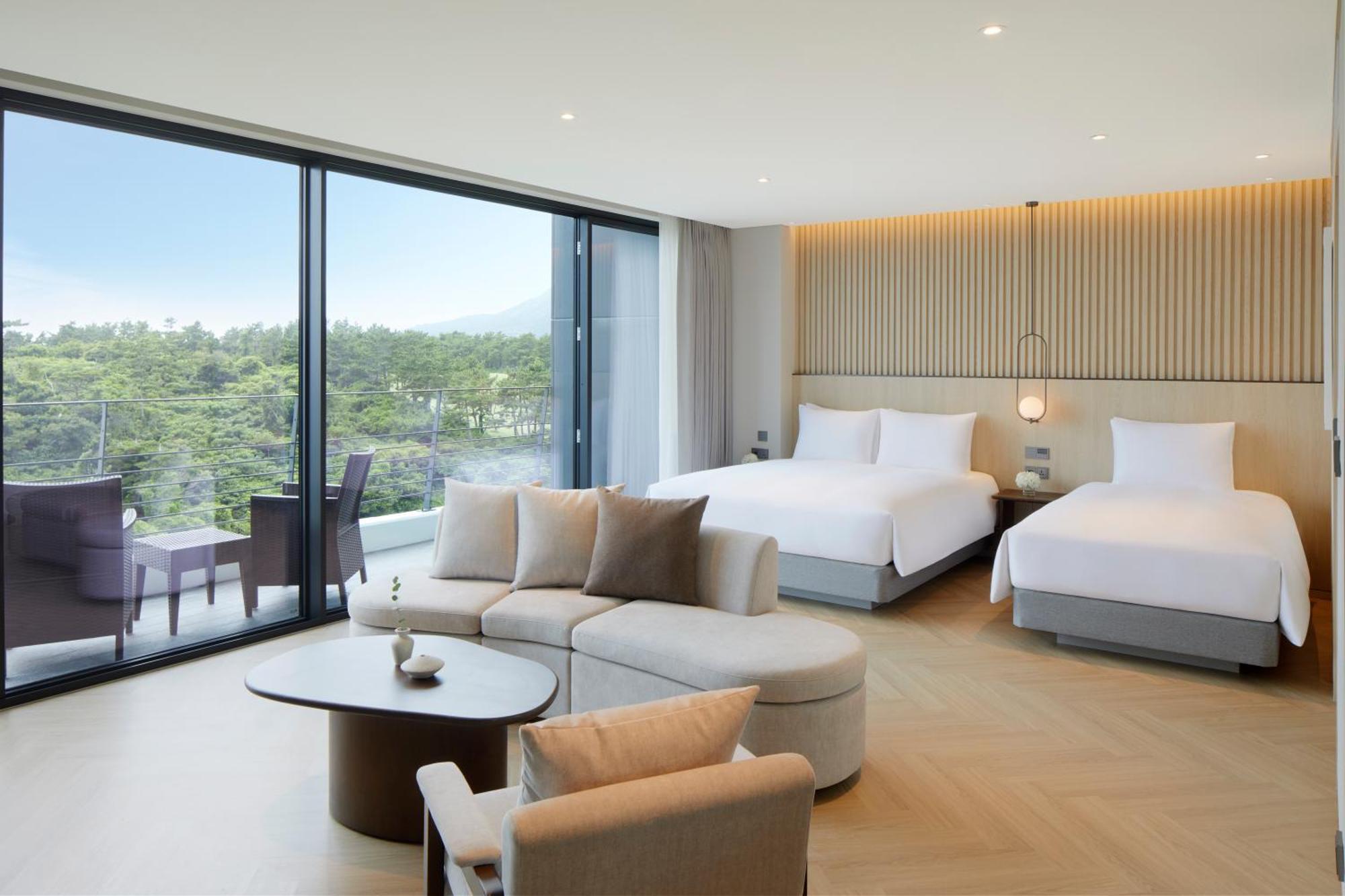 Parnas Hotel Jeju Seogwipo Exterior photo